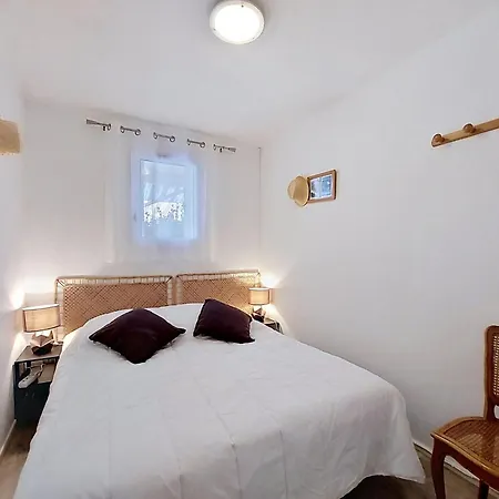 Les Jardins De L'ocean-44 By Interhome Appartement