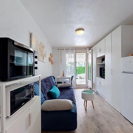 Apartment Les Jardins De L'ocean-44 By Interhome