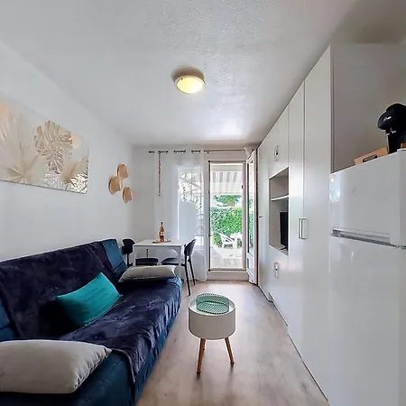 Les Jardins De L'ocean-44 By Interhome Apartment