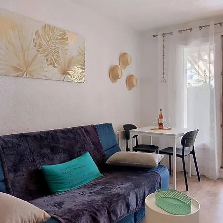 Les Jardins De L'ocean-44 By Interhome