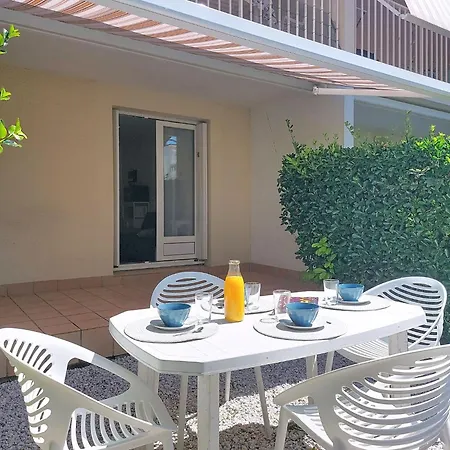 Appartement Les Jardins De L'ocean-44 By Interhome